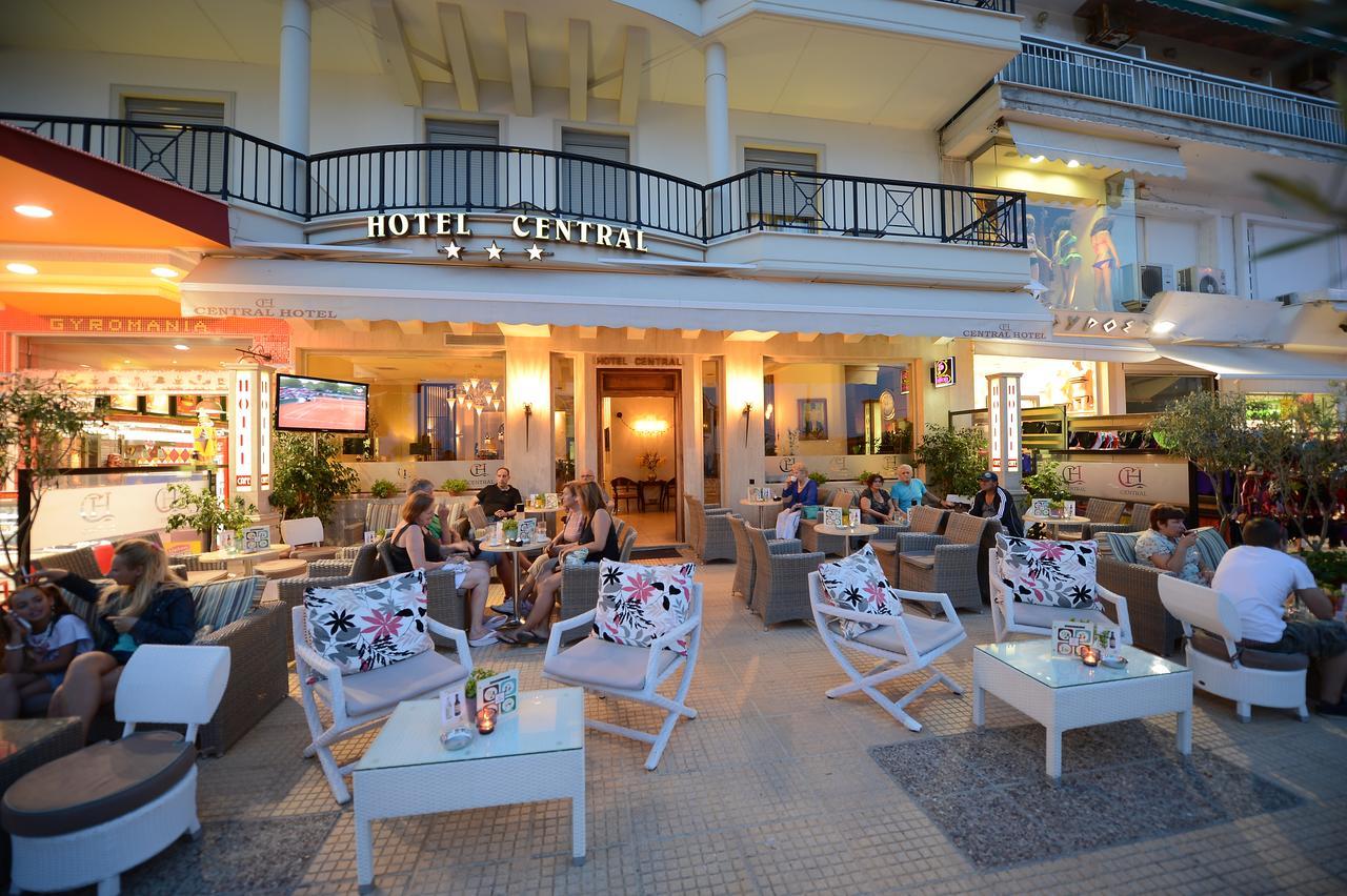 Central Hotel Paralía Buitenkant foto